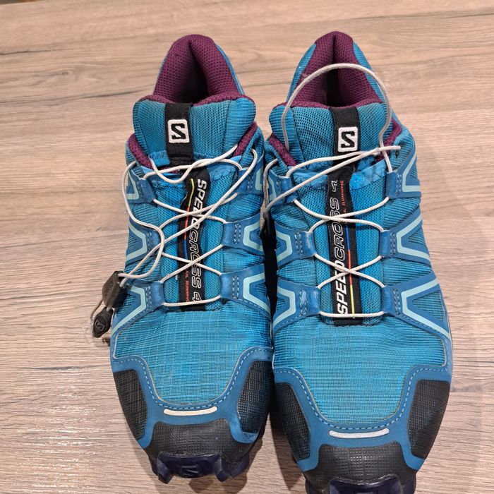 Salomon Gore tex  дамски маратонки. Разпродажба.