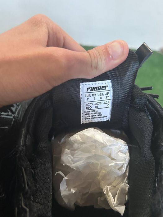 Balenciaga Runner Black (41)