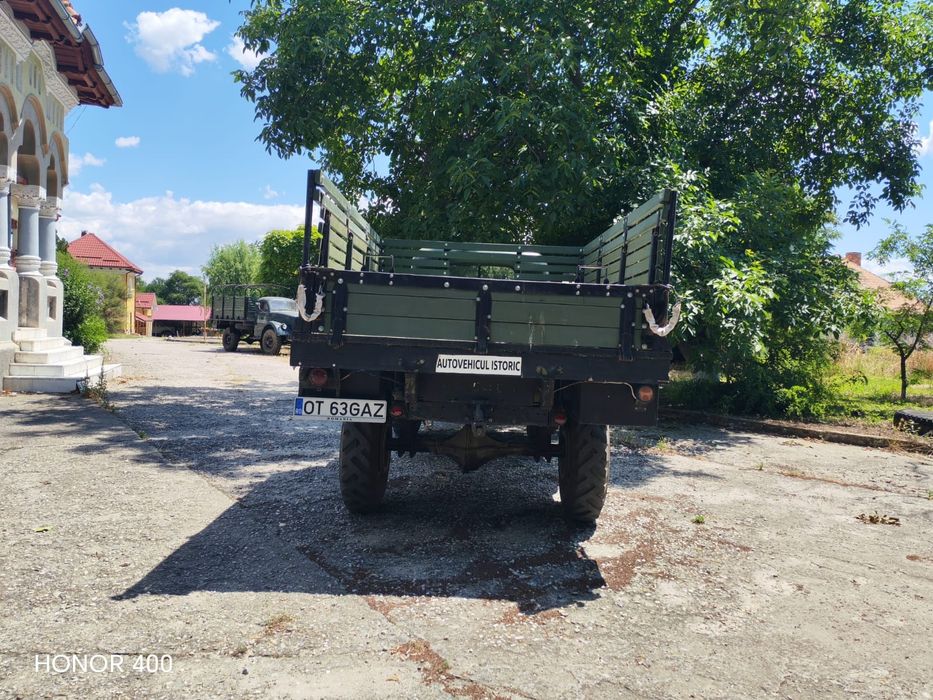 Vand 2 Autocamioane  GAZ 63  an 1968