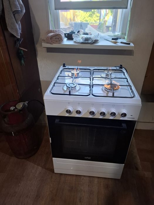 Продается газовая плита