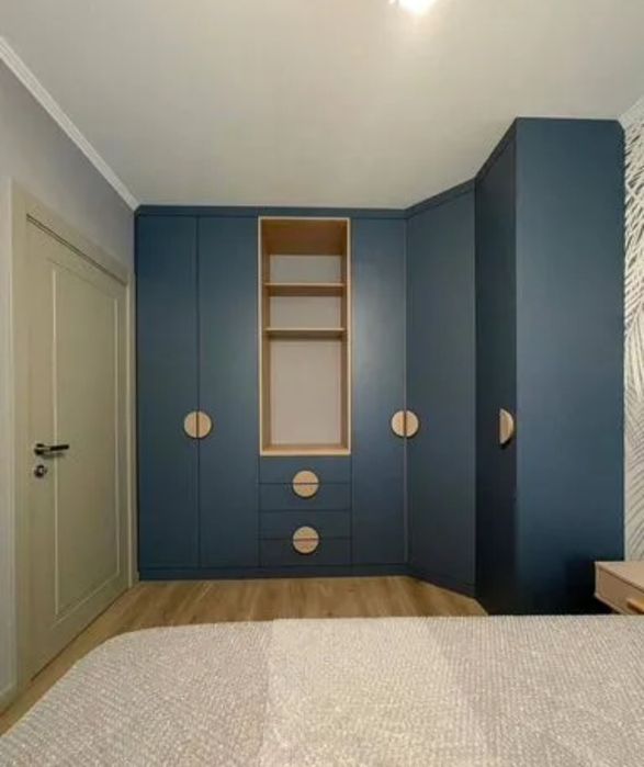 Шкафы   на  заказ