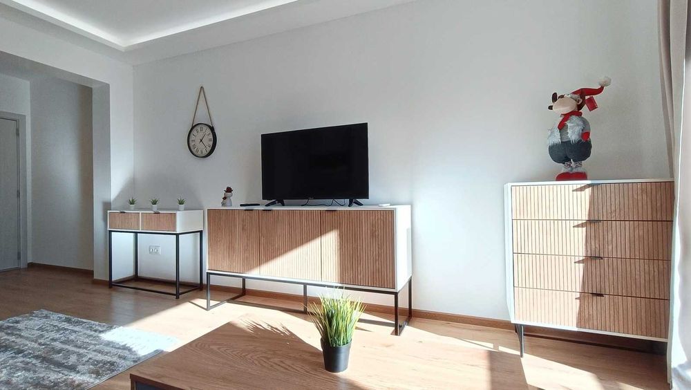 Дава се под наем Двустаен апартамент в София, Младост 4 - 68 кв.м за 650 € - Снимка #2