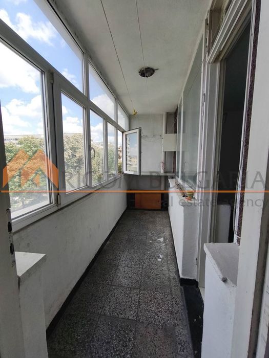 Продава се Четиристаен апартамент в Варна, ВИНС - 120 кв.м за 2667 €/кв.м - Снимка #4