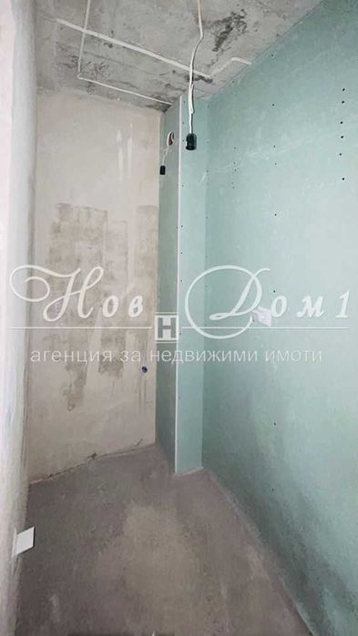 Продава се Тристаен апартамент в Варна, Възраждане 1 - 100 кв.м за 1885 €/кв.м - Снимка #7