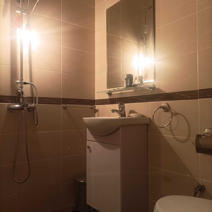 Продава се Едностаен апартамент в Стара Загора, Център - 45 кв.м за 1304 €/кв.м - Снимка #9