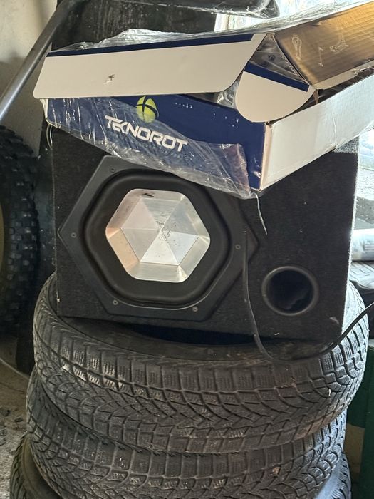 Баскаса с усилвател