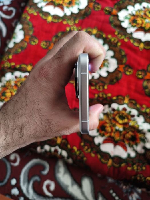 REDMI k80pro 12/256 holati ideal