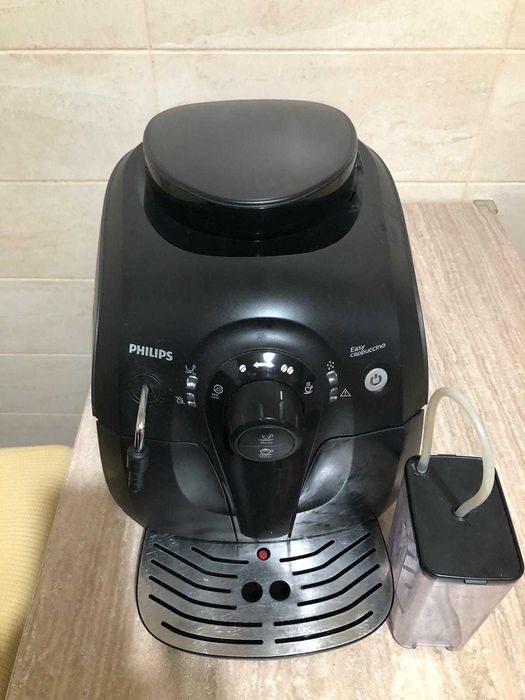 Espressor automat Philips HD8652 Seria 2100, 1l, 1400W,