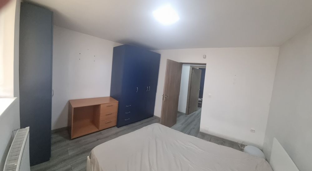 Dau in chirie apartament 3 camere