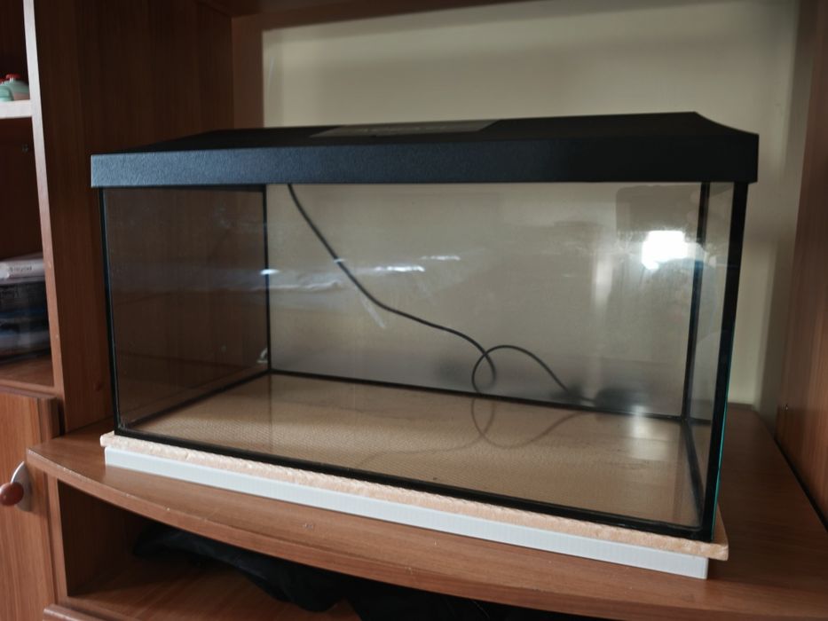 Acvariu Aquael 54 Litri Oradea • OLX.ro