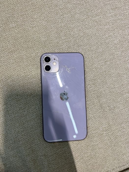 Айфон 11, 64 гб