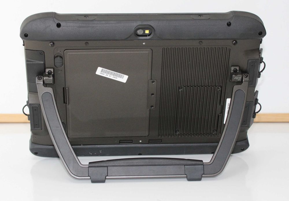 Winmate M133W Rugged Windows Tablet