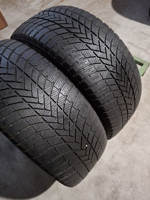 2 Anvelopele  M+S 255  55 18 Continental