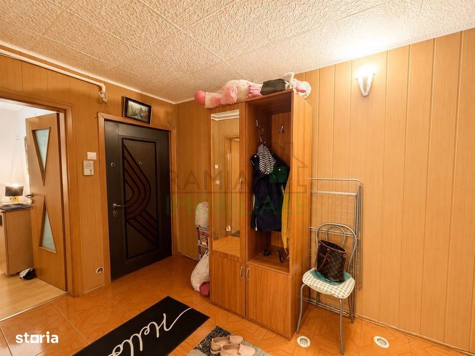 Apartament 2 camere decomandat ,49 mp, Parter, balcon, boxă