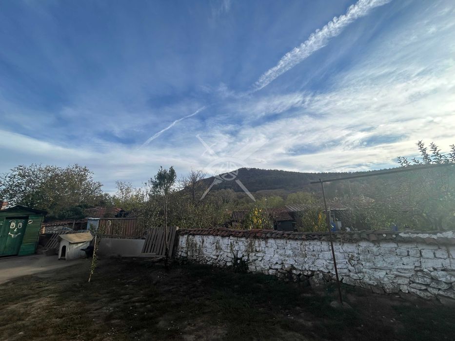 Продава се Къща в с. Михилци, Област Пловдив - 80 кв.м за 1175 €/кв.м - Снимка #1