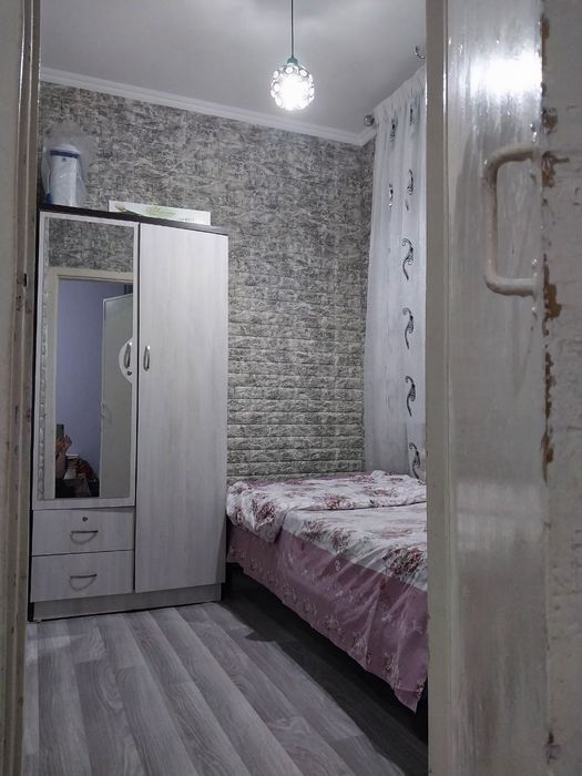 Хозяйкаси бн яшашга алохида хона топширамиз огил боллар болса хам