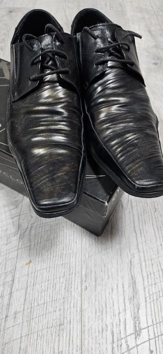 Pantofi Cyclone piele cumpărați din Franța(185€) acum 2 ani in stare b