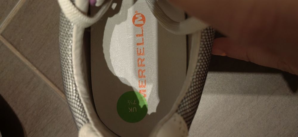 Дамски туристически обувки MERRELL
