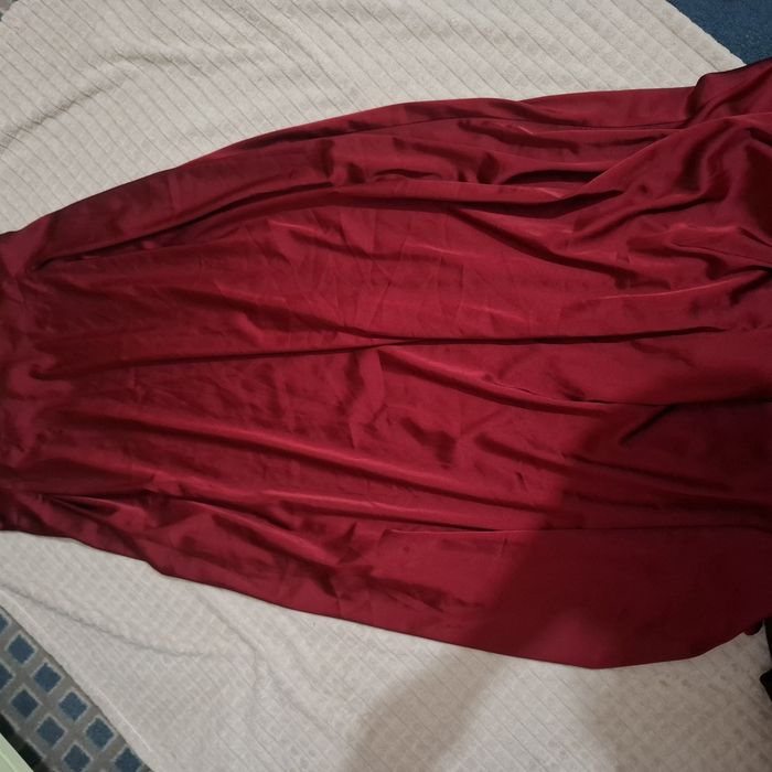 Fusta de satin lunga