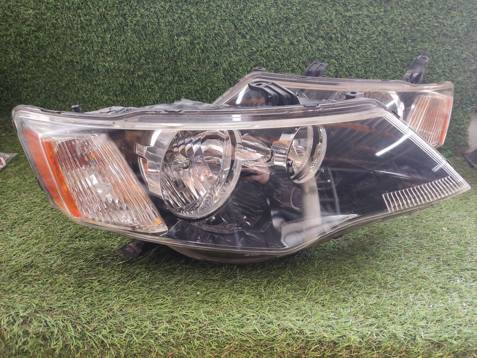 Фары mitsubishi outlander