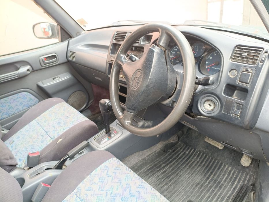 RAV4 2 двери 95 год