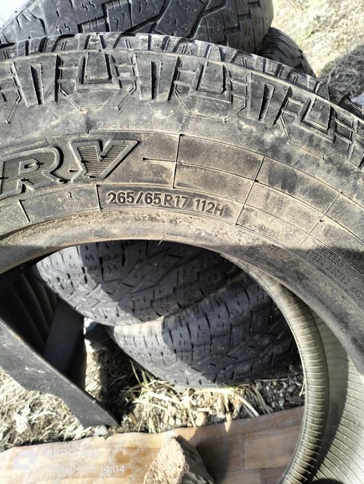 Продам шины на 17/65/265