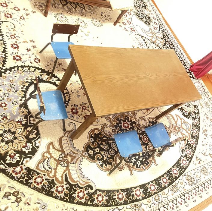 Стуля столымен.