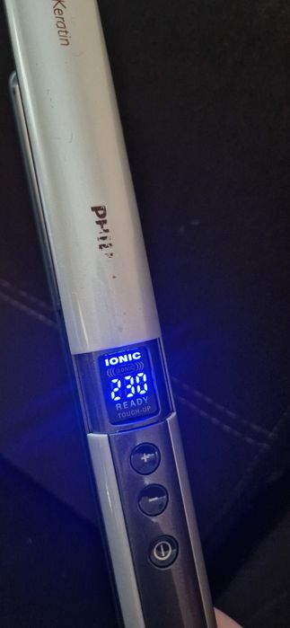 Преса за коса Philips Procare Keratin