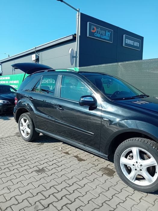 Mercedes ML 4mqtic 2011 euro 5 proprietar în acte