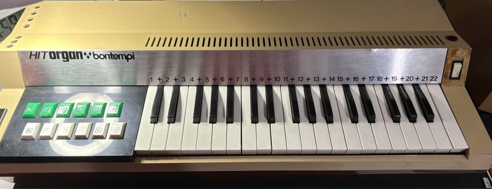 Vand orga vintage ani 1970