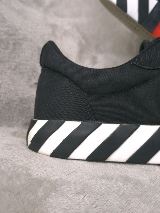 Оригинални Off-White Low Vulcanized Nero Canvas Обувки