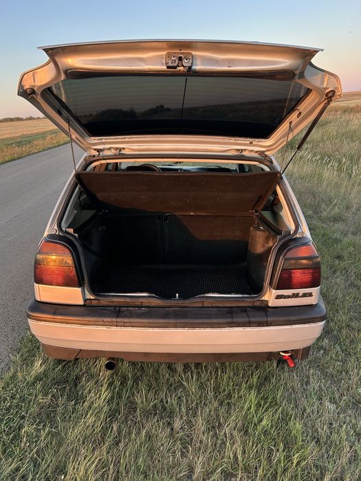 Продам volkswagen golf 3