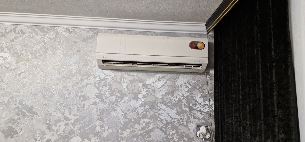 LG kondidsioner  ishlab turibdi