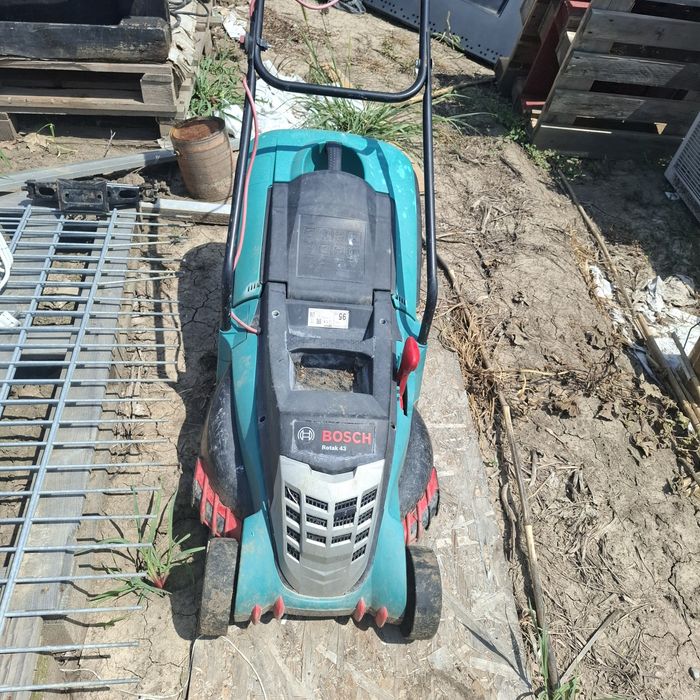 Mașină de tuns gazon + Trimar