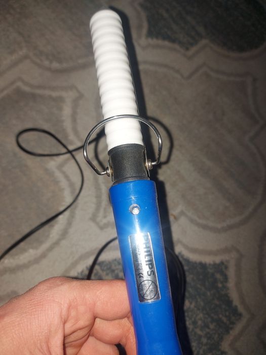 Плойка PHILIPS .