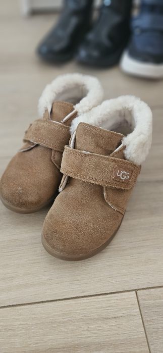 Боти UGG 26 номер