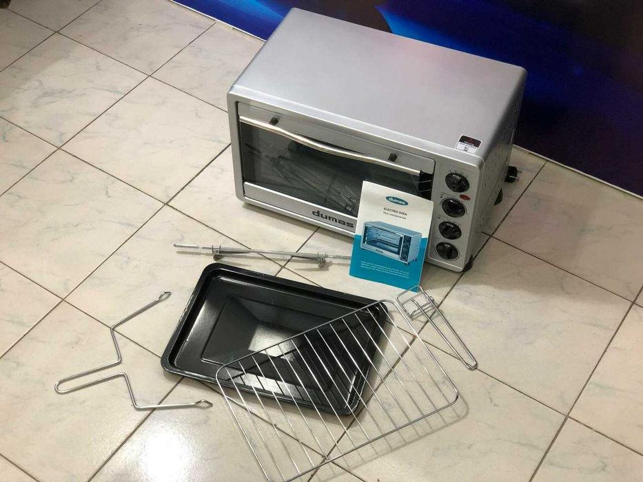 Мини-печь DUMAS 30 литров с конвекцией и механическим управлением