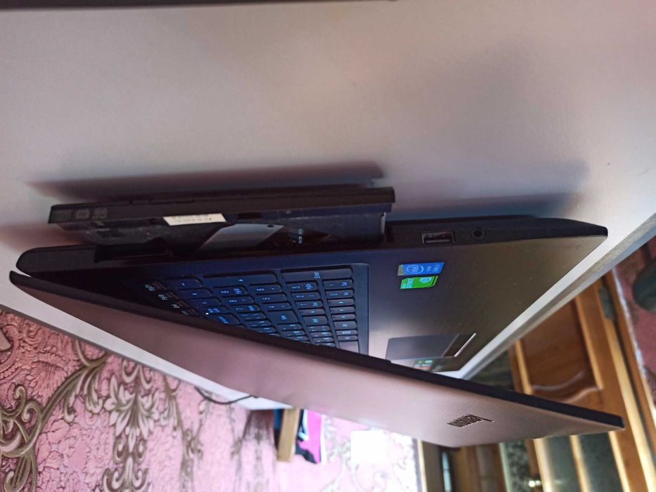 Lenovo ideapad S510p i5 работает отлично состояние отлично, СВОЙ.