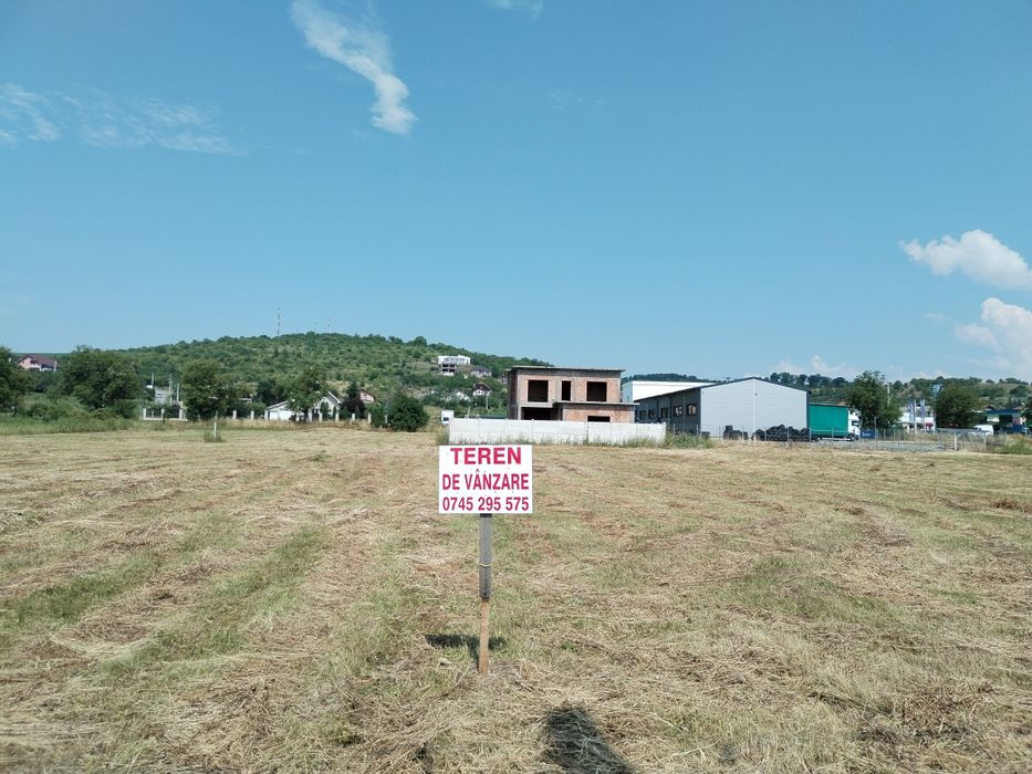 De vânzare teren intravilan
