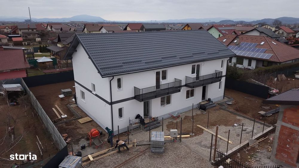 De Vânzare Duplex În Cartierul Izvor