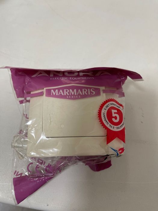 2 розетки и 3 включателя