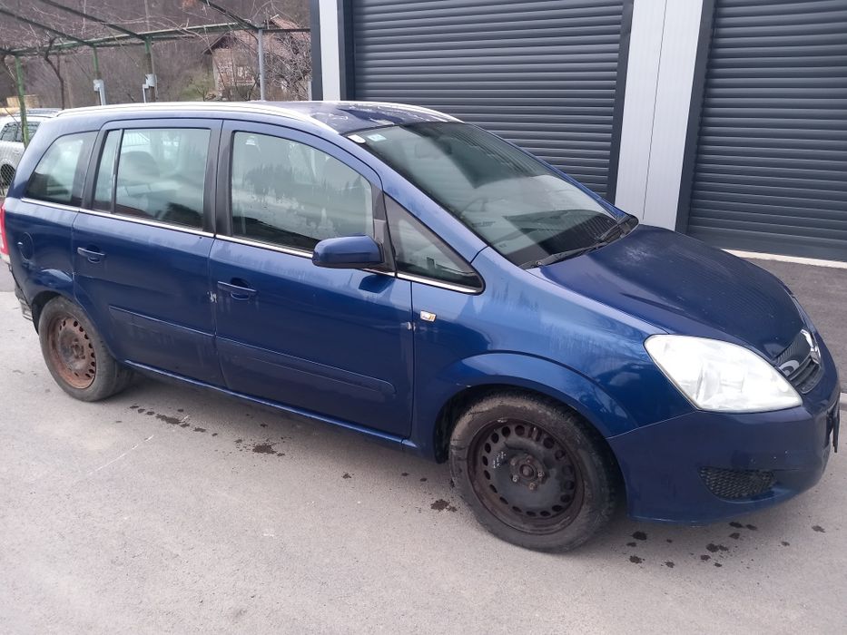 Opel Zafira B 1.6 16v- 116кс./2009/- на части
