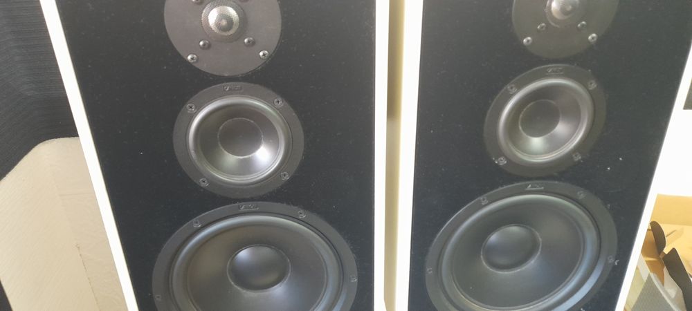 Boxe Canton Karat 940 cu standuri