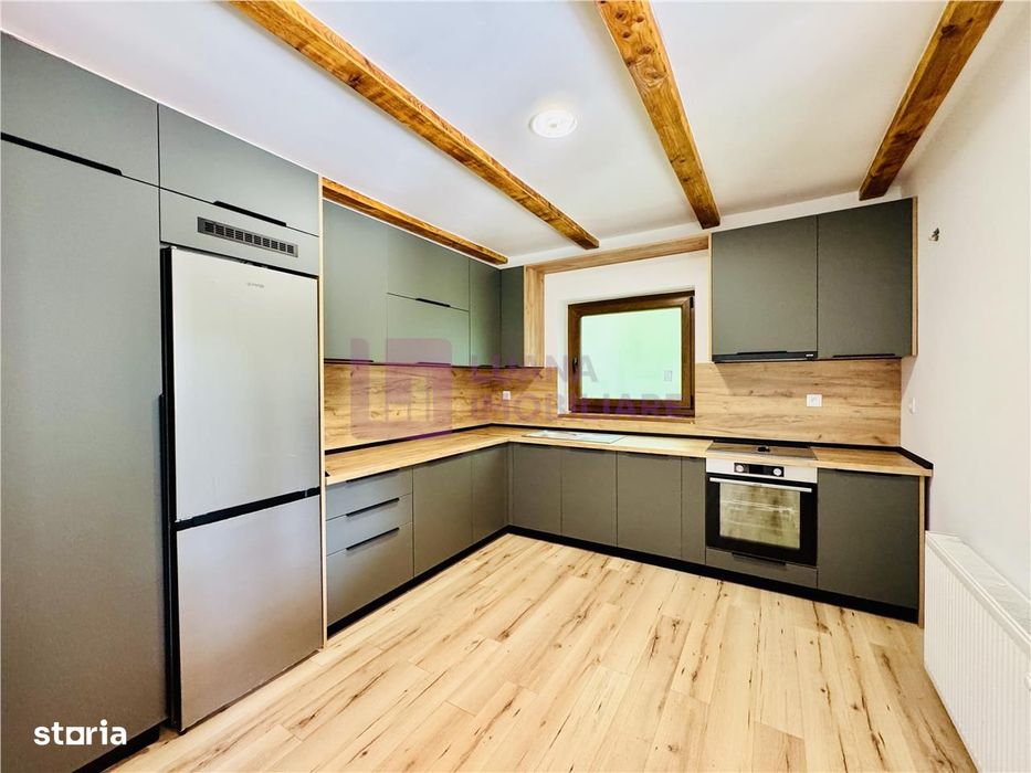 Casa de vacanta | Pensiune | 7 camere | Valea Avrigului | teren 1000 m