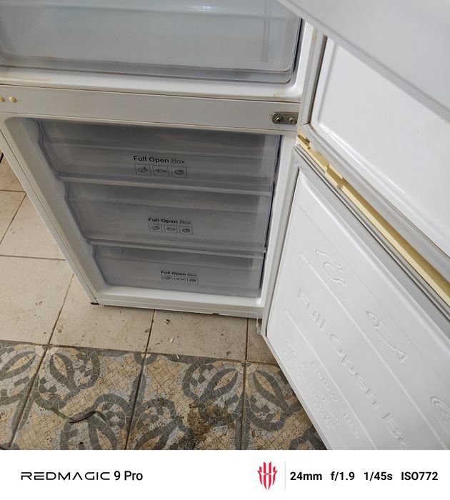 SAMSUNG холодильник продам