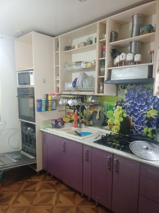 Продам кухонный гврнитур