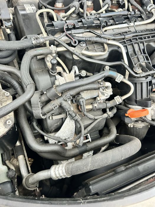 Pompă motorină înaltă presiune Volkswagen Passat B7 1.6 Tdi CAY