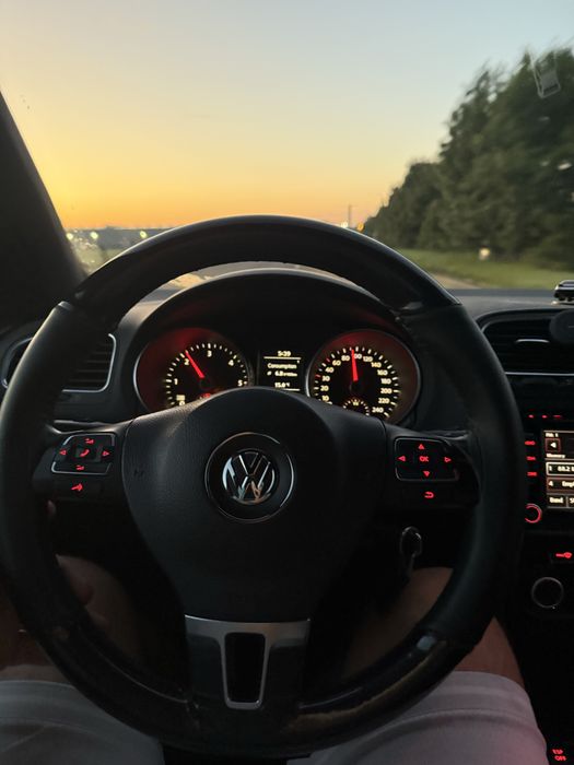 Golf 6.  2.0 TDI