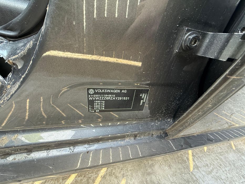 Dezmembrez polo 2011 1.4 mpi dsg