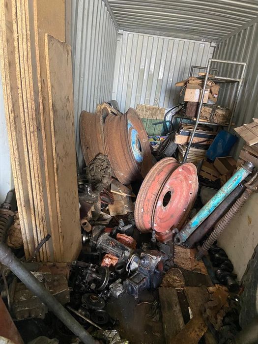 Распродажа запчастей на трактор